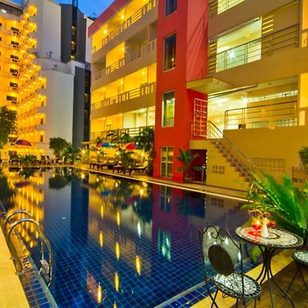 Eastiny Place Hotel Pattaya Exterior photo