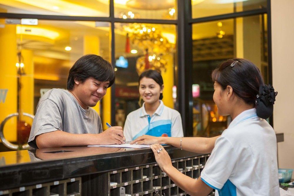 Eastiny Place Hotel Pattaya Exterior photo
