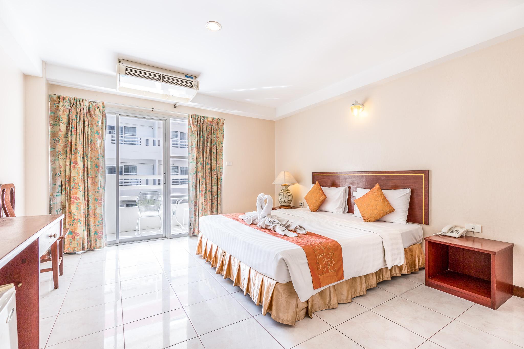 Eastiny Place Hotel Pattaya Exterior photo