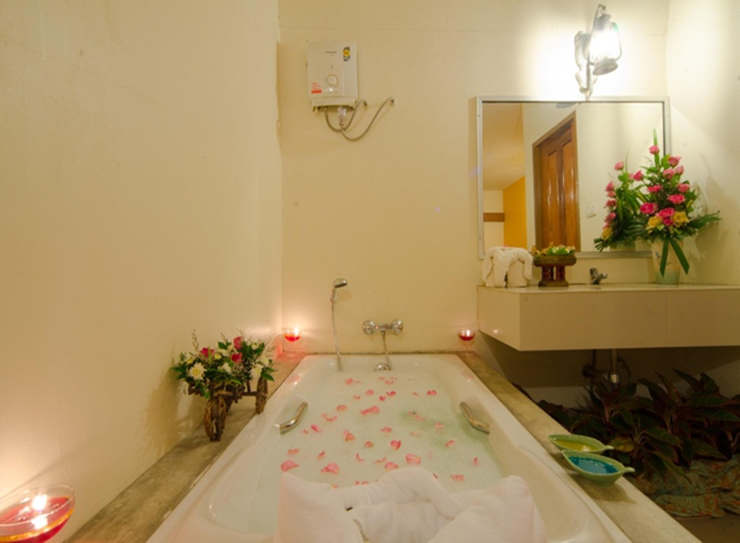 Eastiny Place Hotel Pattaya Exterior photo