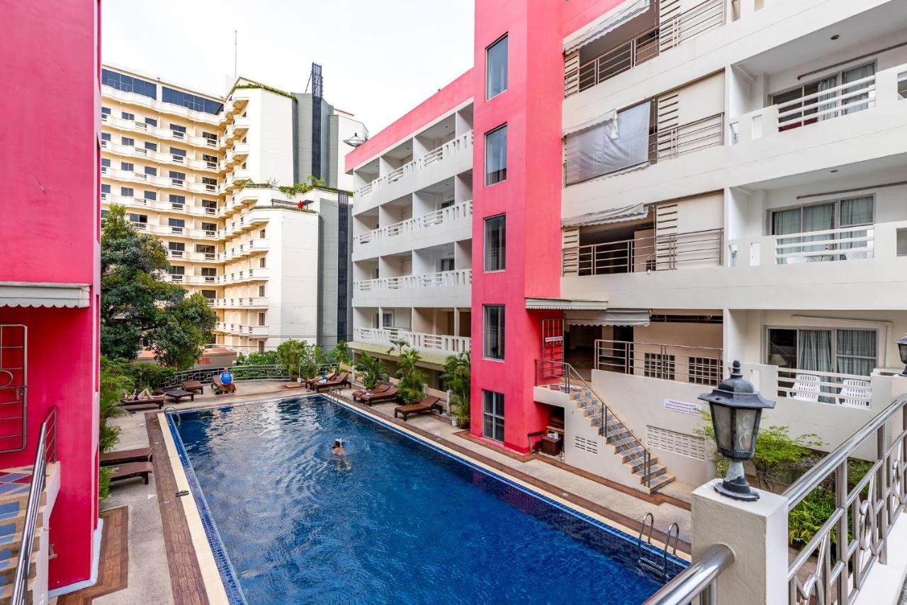 Eastiny Place Hotel Pattaya Exterior photo